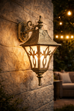 Heritage Bronze Exterior Wall Light