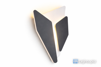 Modern Geometric LED Wall Sconce – Black & White Accent Light